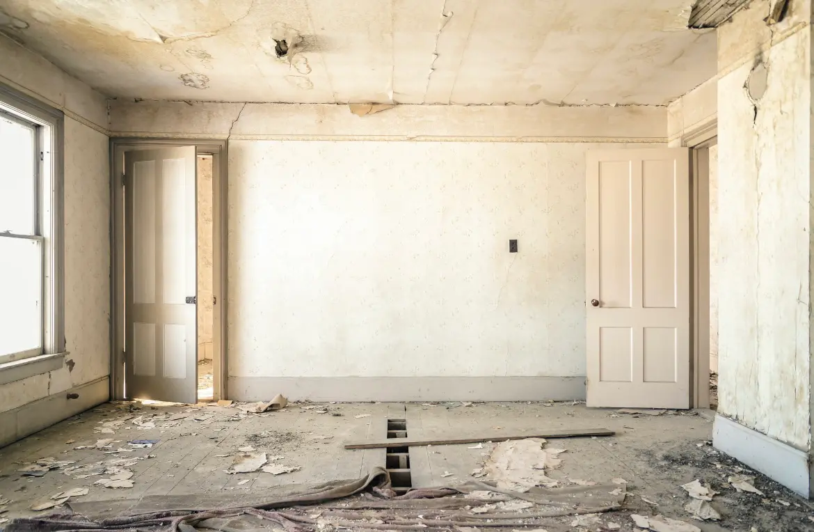 Waste disposal crew managing a cleanout project in Middlebury